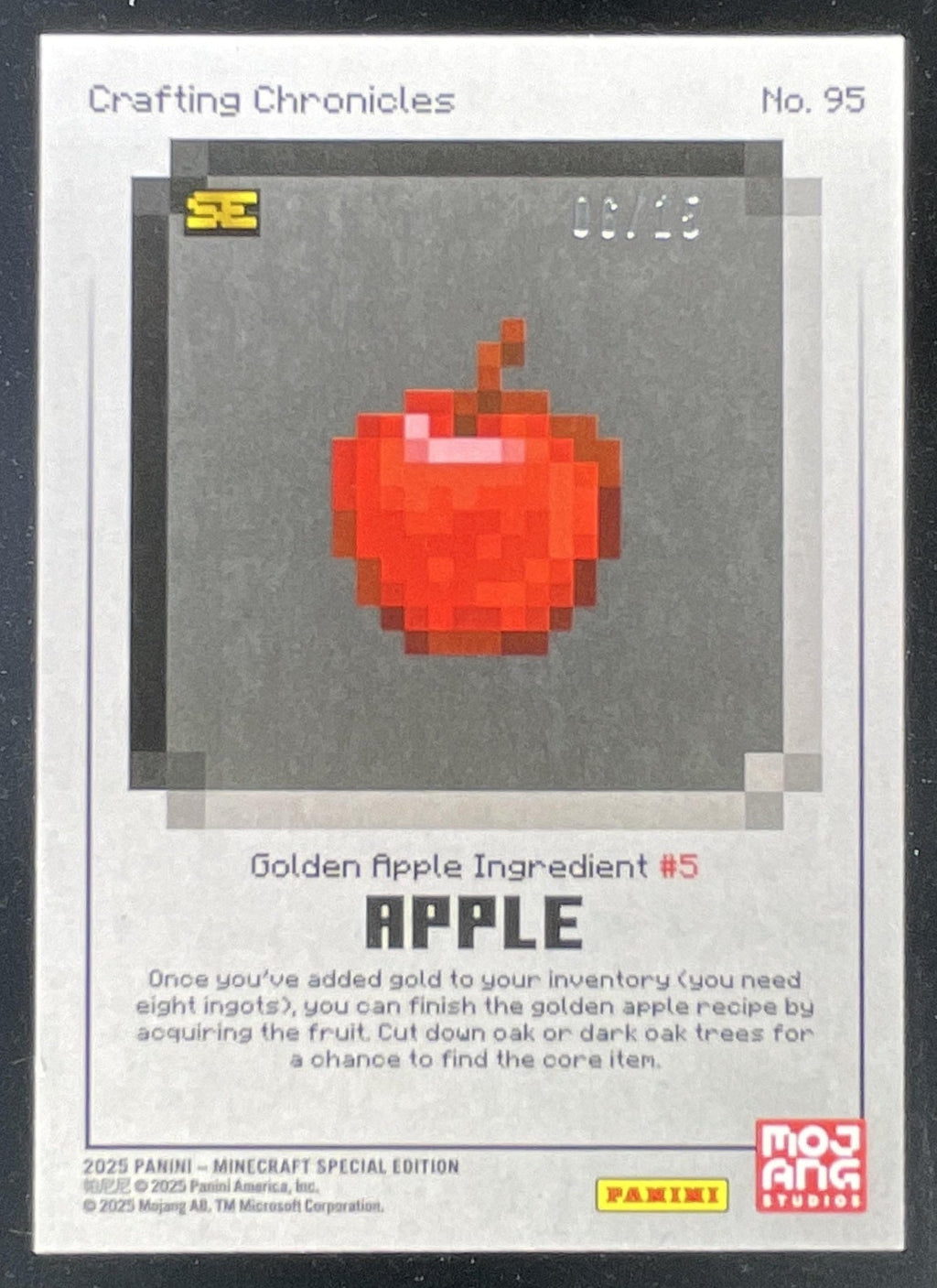 2025 Panini Minecraft Special Edition Cubic #95 Apple Crafting Chronicles /15 product image 2, provided for visual reference