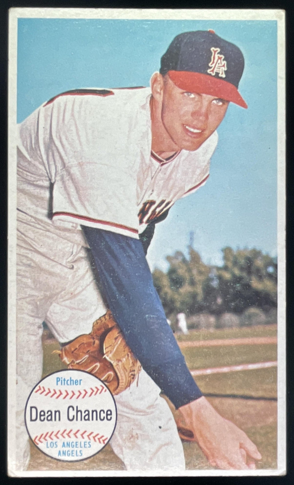 1964 Topps Giants #16 Dean Chance product image 1, provided for visual reference and product detail review