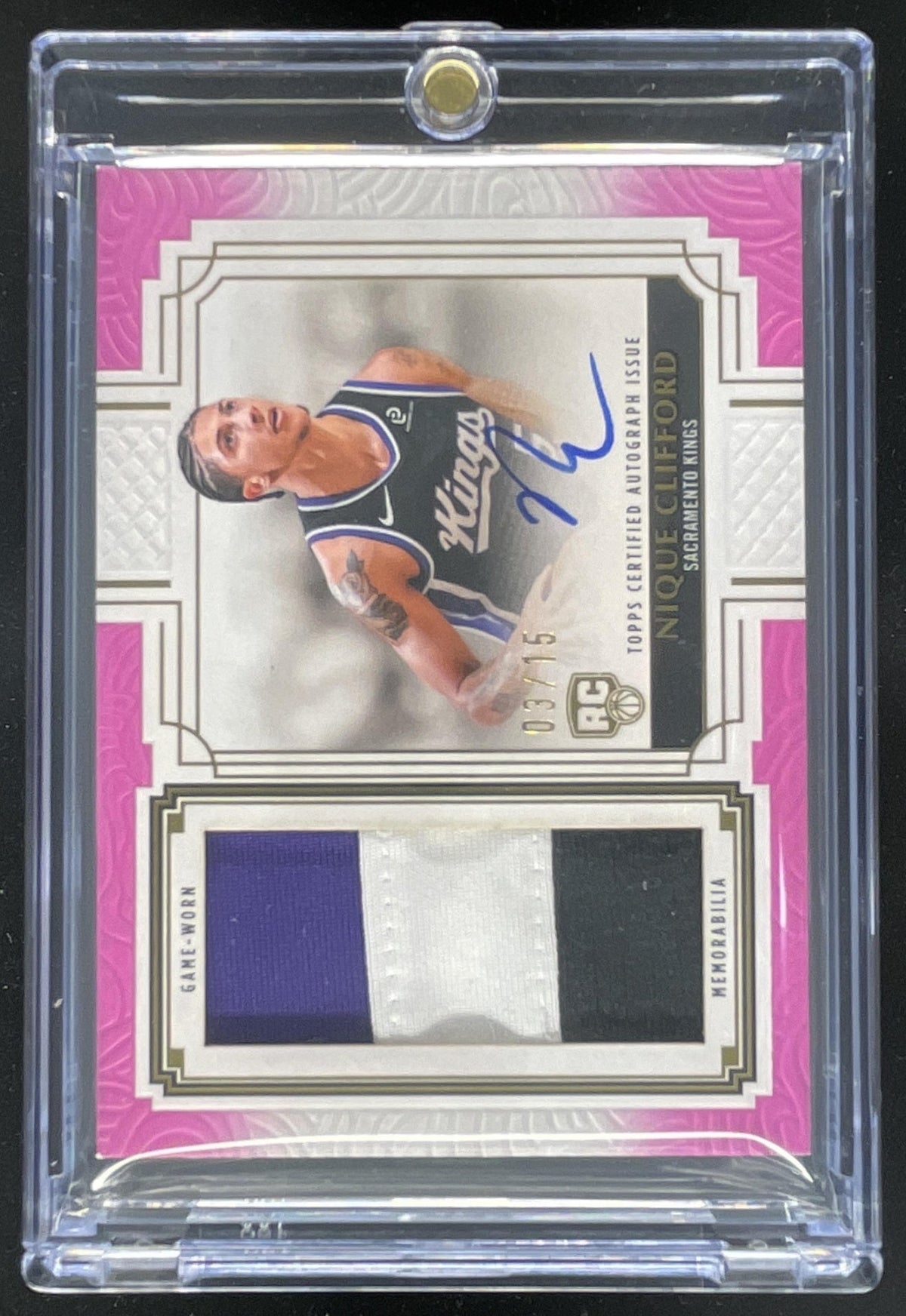 2025-26 Topps Definitive Collection Patch Pink Nique Clifford RC Auto /15 product image 1, provided for visual reference and