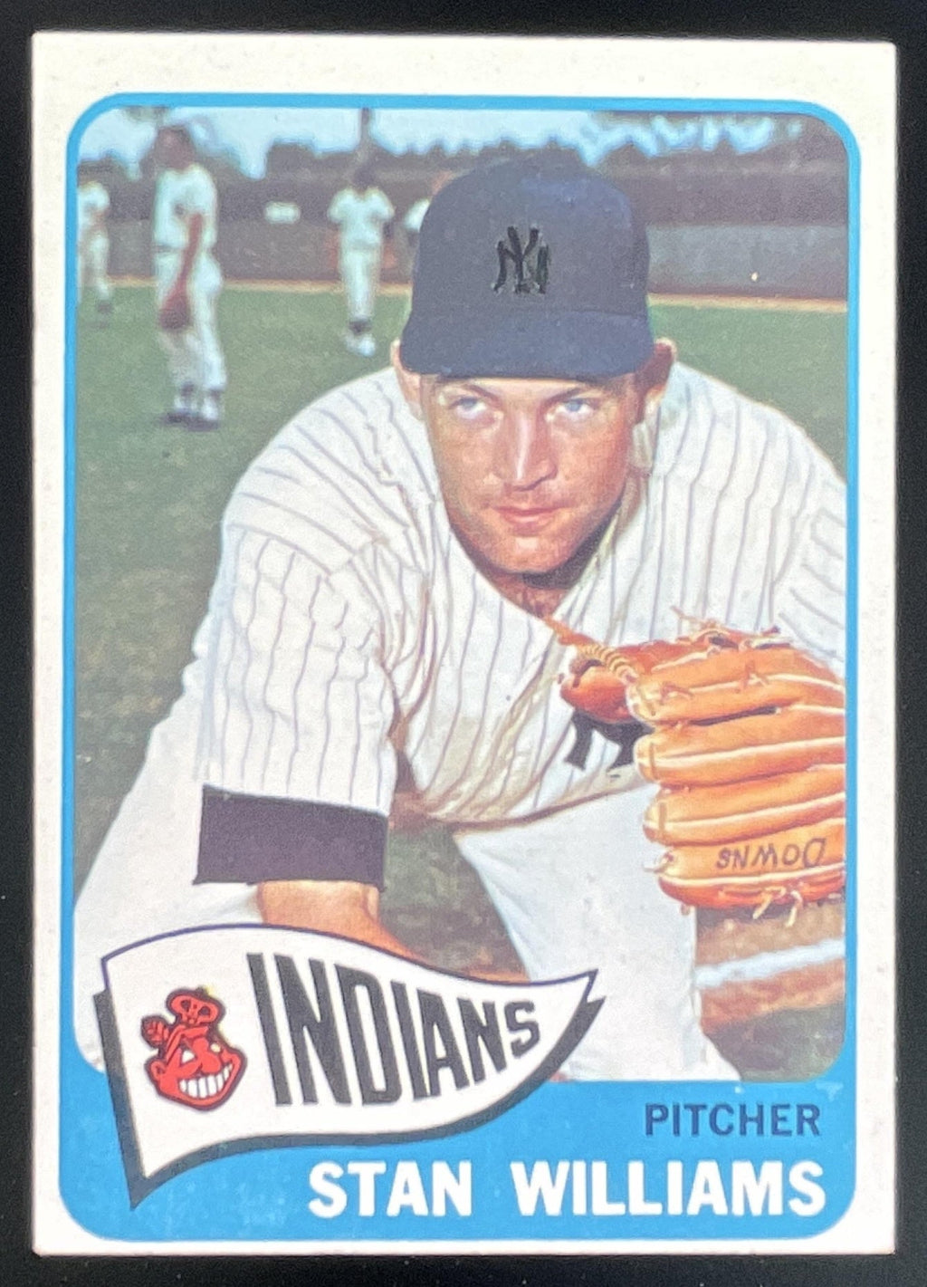 1965 Topps #404 Stan Williams product image 1, provided for visual reference and product detail review