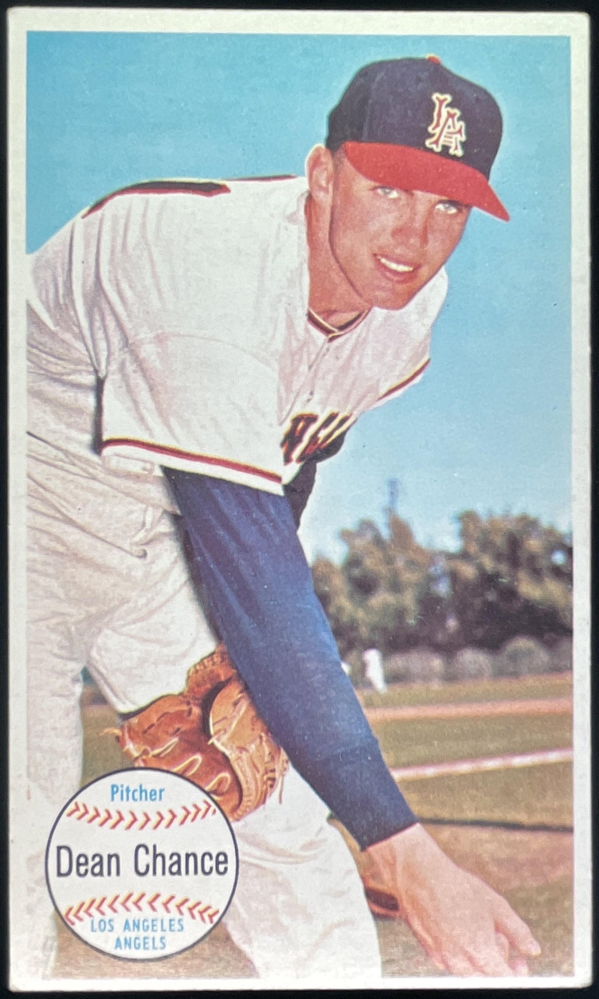 1964 Topps Giants #16 Dean Chance product image 1, provided for visual reference and product detail review