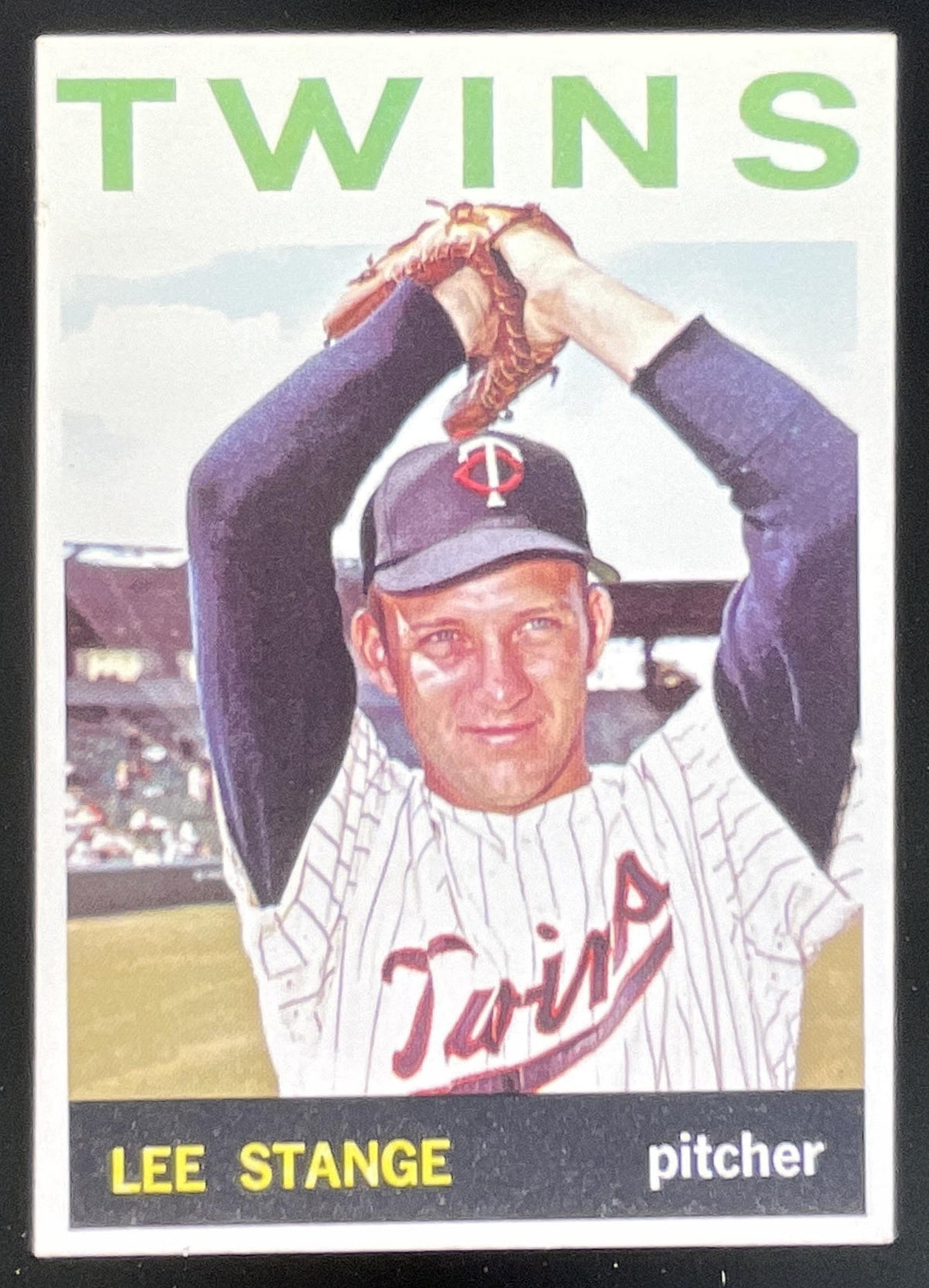 1964 Topps #555 Lee Stange product image 1, provided for visual reference and product detail review