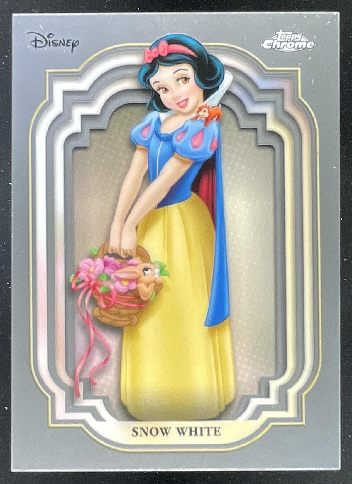 2024 Topps Chrome Disney #6 Snow White product image 1, provided for visual reference and product detail review
