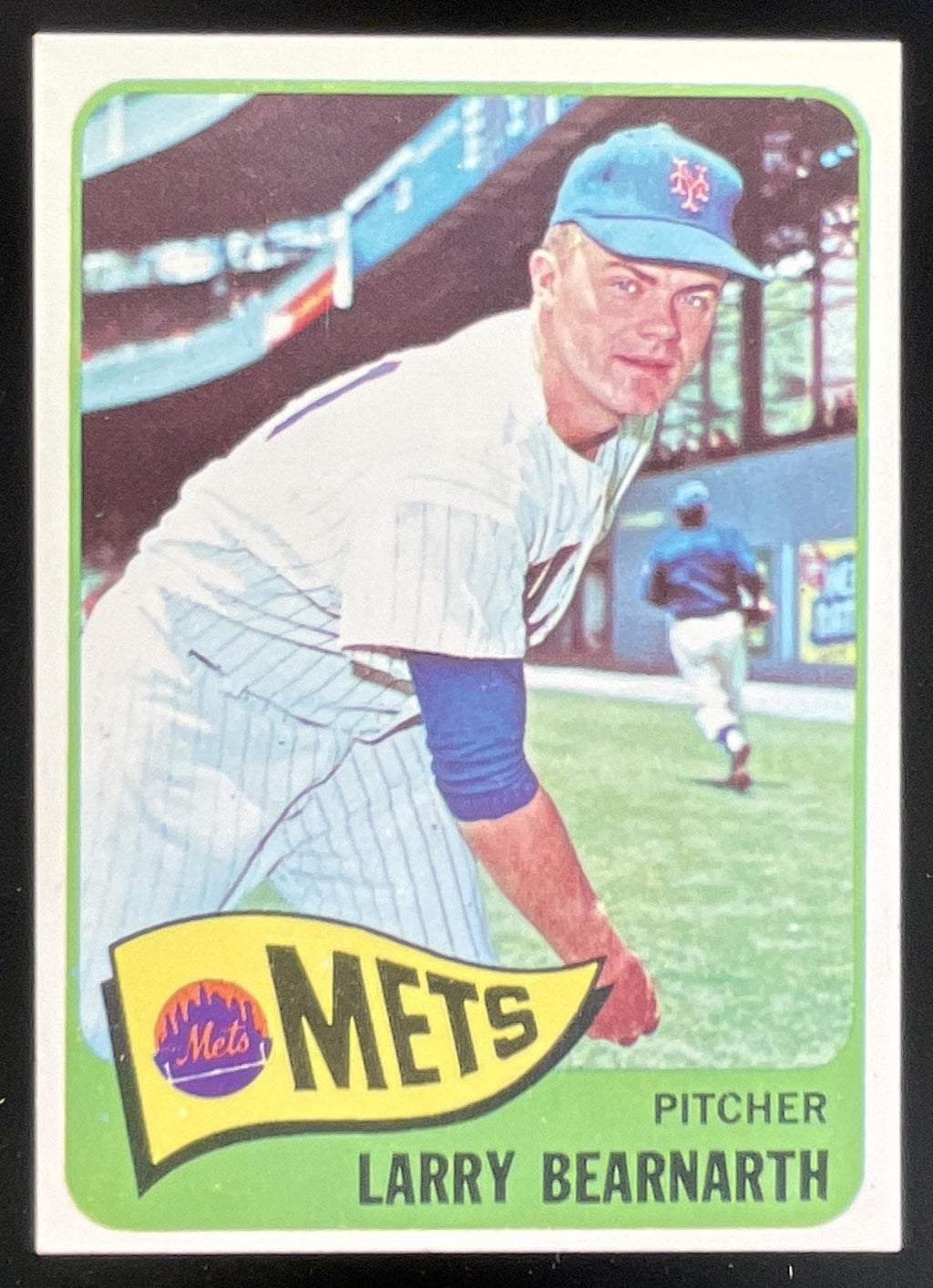 1965 Topps #258 Larry Bearnarth product image 1, provided for visual reference and product detail review