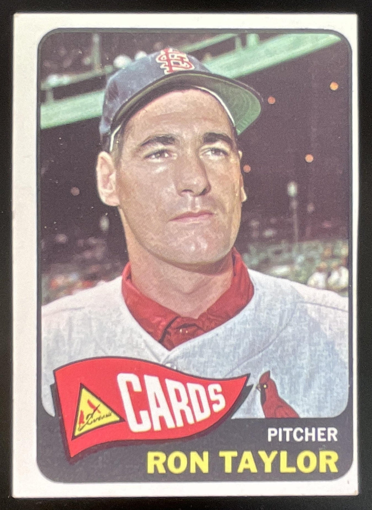 1965 Topps #568 Ron Taylor product image 1, provided for visual reference and product detail review