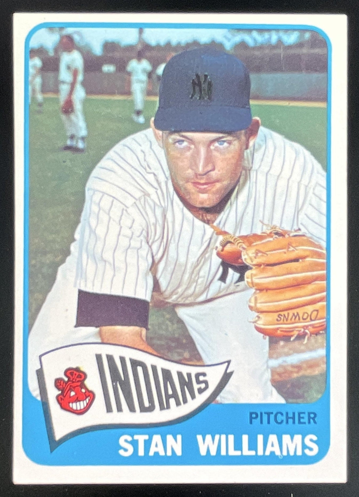 1965 Topps #404 Stan Williams product image 1, provided for visual reference and product detail review
